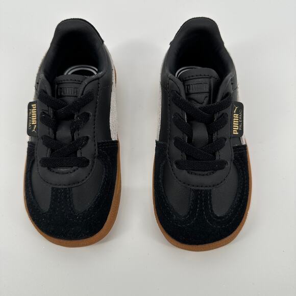 Puma Kids Sneakers in Black and White - Picture 2 of 11